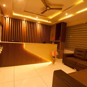 https://mc-suites-mysuru.mysorehotels.org