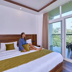 https://velvet-revive.hotels-munnar.com